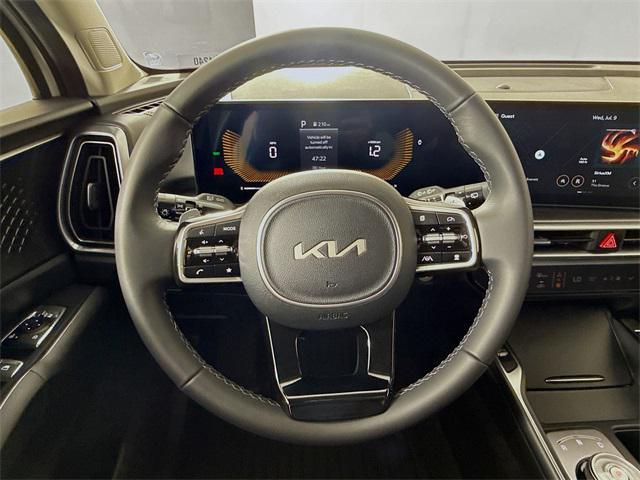 new 2025 Kia Sorento Hybrid car, priced at $41,015