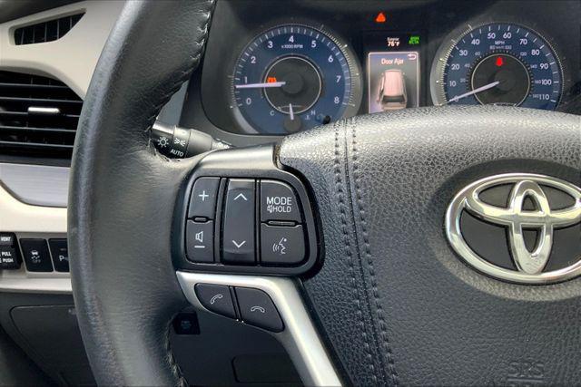 used 2019 Toyota Sienna car, priced at $24,997