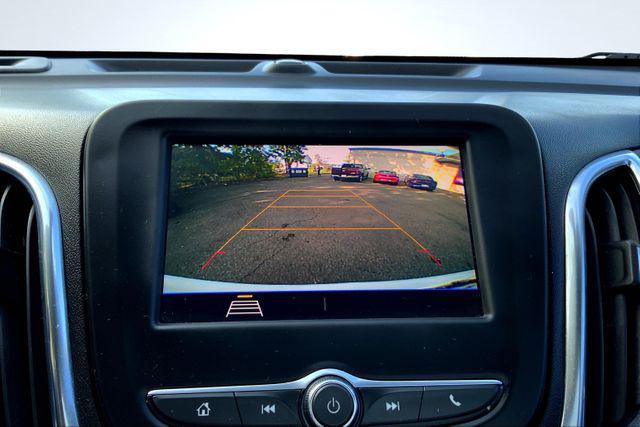 used 2021 Chevrolet Equinox car, priced at $17,997