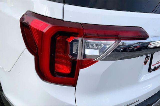 used 2023 GMC Acadia car, priced at $22,997