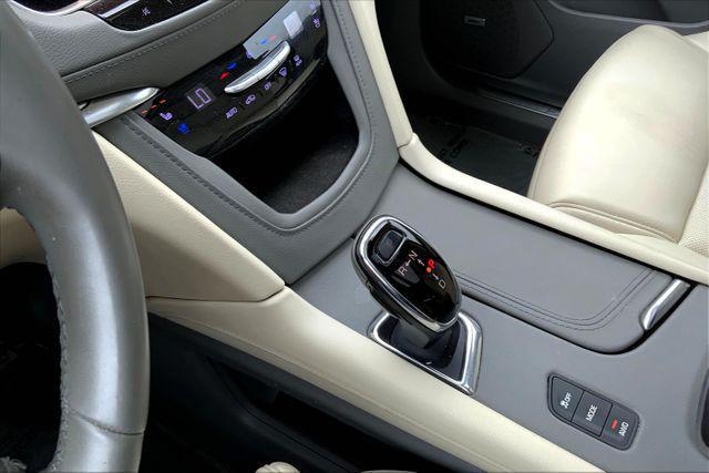 used 2017 Cadillac XT5 car, priced at $18,997