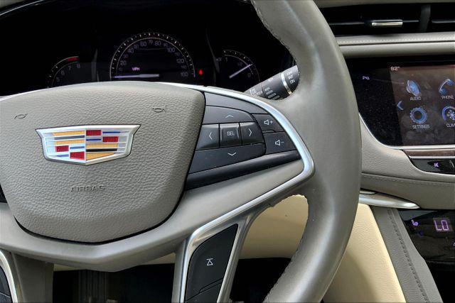 used 2017 Cadillac XT5 car, priced at $18,997