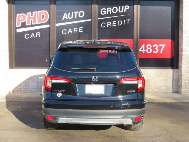 used 2022 Honda Pilot car, priced at $27,997