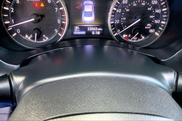 used 2022 INFINITI Q60 car, priced at $34,997