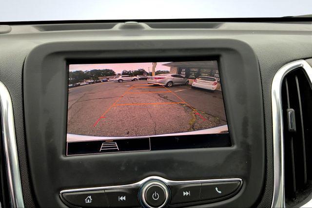 used 2023 Chevrolet Equinox car, priced at $19,897