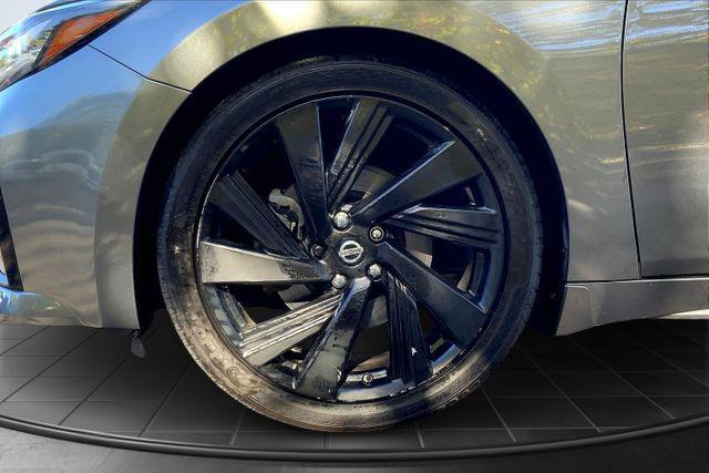 used 2021 Nissan Maxima car, priced at $19,597