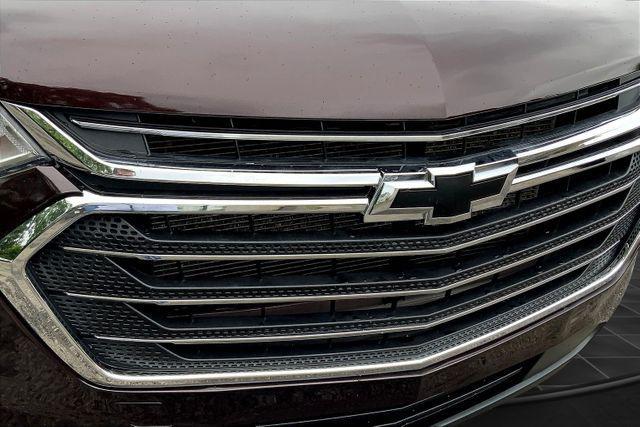 used 2021 Chevrolet Traverse car, priced at $22,997