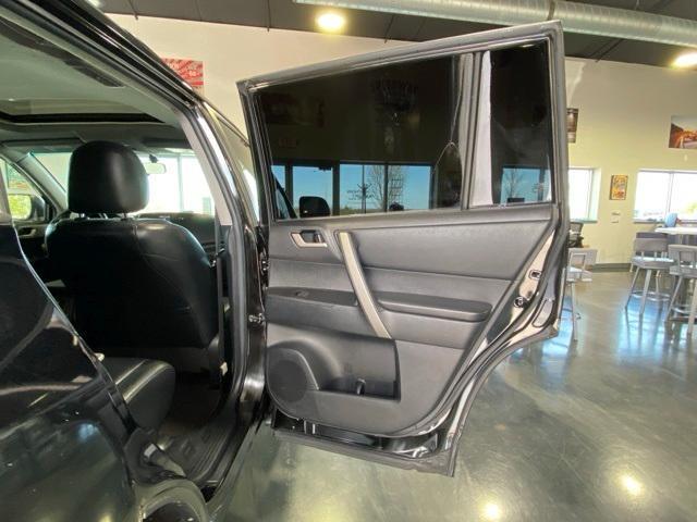 used 2010 Toyota Highlander car, priced at $6,995