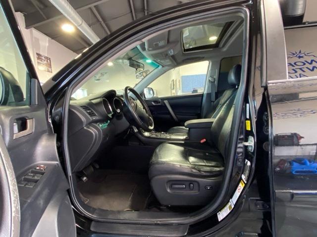 used 2010 Toyota Highlander car, priced at $6,995