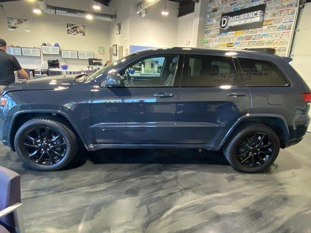 used 2018 Jeep Grand Cherokee car, priced at $11,500