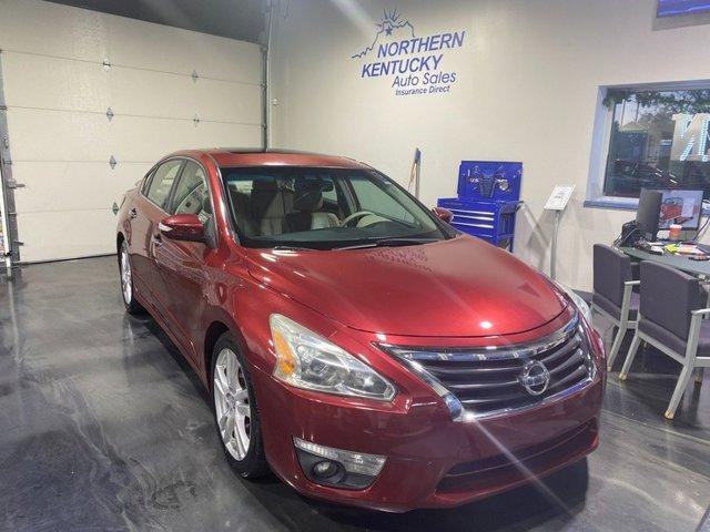 used 2013 Nissan Altima car, priced at $7,000