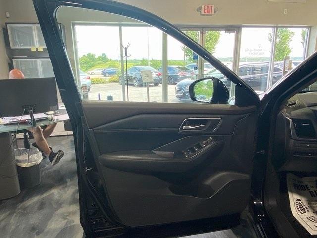 used 2021 Nissan Rogue car, priced at $17,750