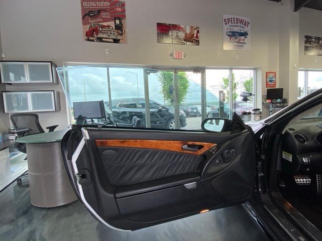used 2007 Mercedes-Benz SL-Class car, priced at $13,995
