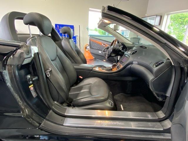 used 2007 Mercedes-Benz SL-Class car, priced at $13,995