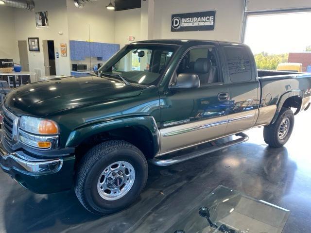 used 2006 GMC Sierra 2500 car, priced at $17,500