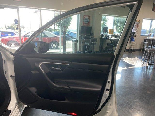 used 2015 Nissan Altima car, priced at $9,195