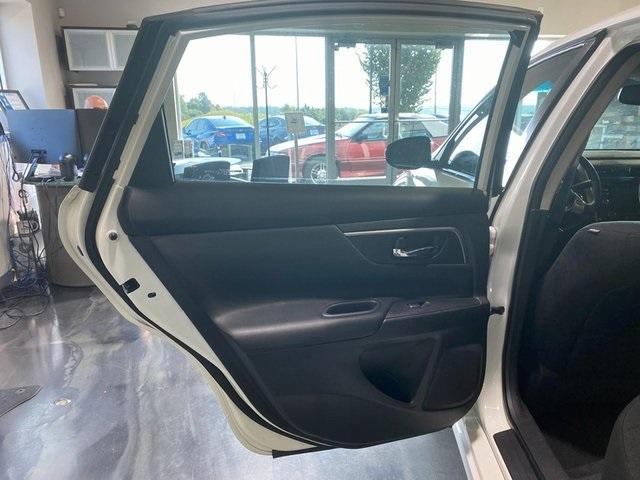 used 2015 Nissan Altima car, priced at $9,195