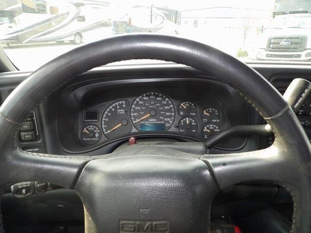 used 2002 GMC Sierra 1500 car, priced at $7,000