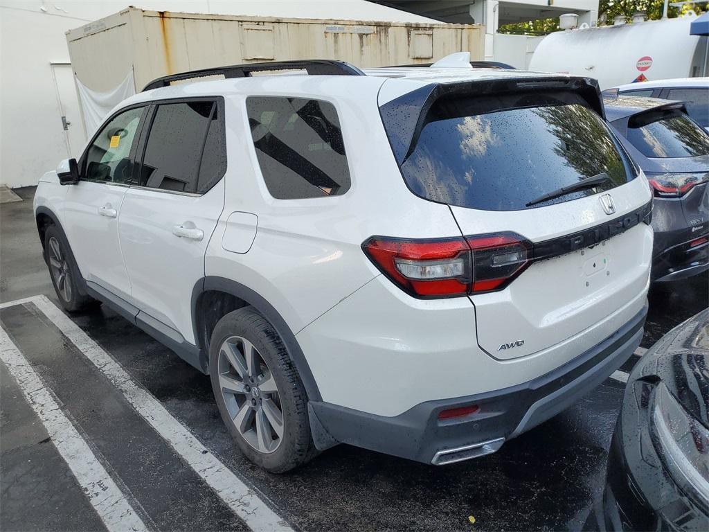 used 2024 Honda Pilot car, priced at $46,079
