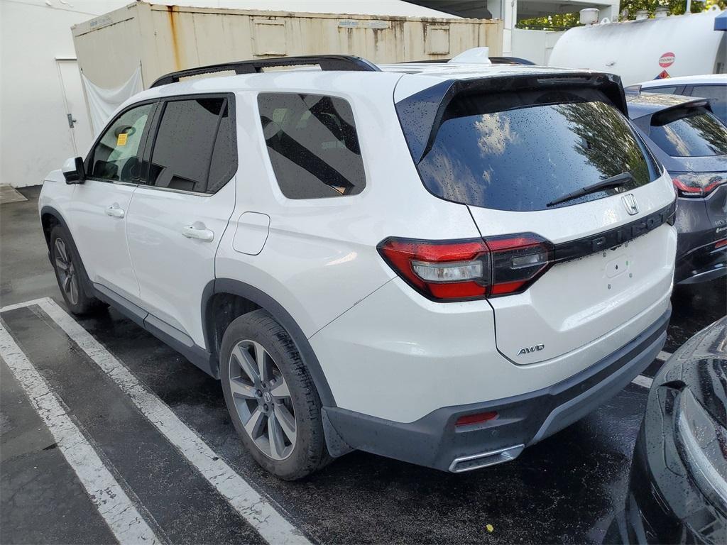 used 2024 Honda Pilot car, priced at $46,079