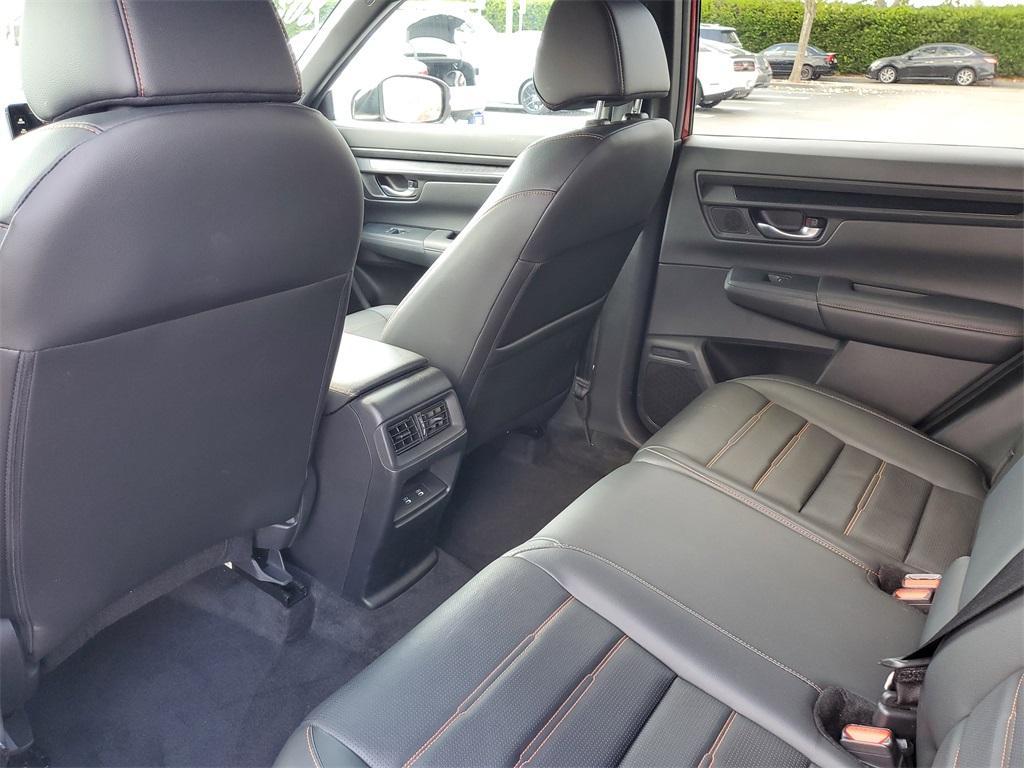 used 2024 Honda CR-V Hybrid car, priced at $35,876