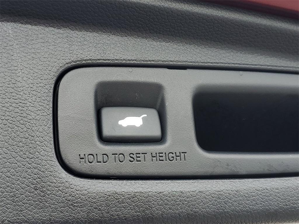 used 2024 Honda CR-V Hybrid car, priced at $35,876
