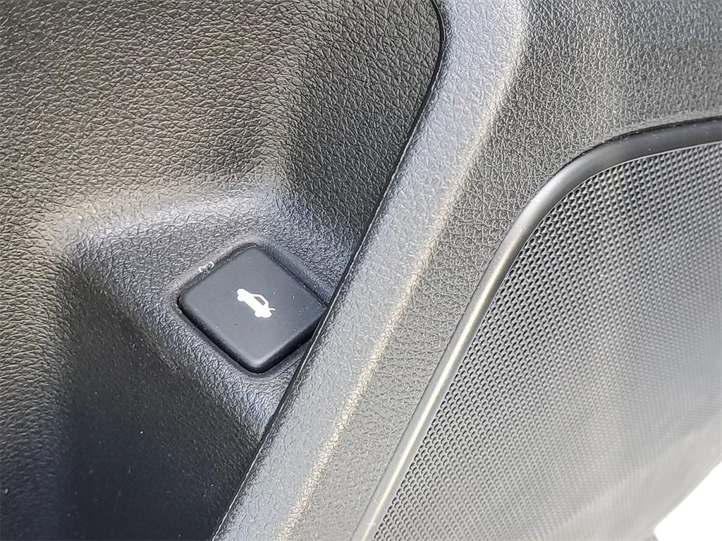 used 2022 Honda Insight car, priced at $22,962