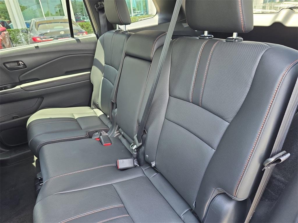 used 2022 Honda Passport car, priced at $32,786