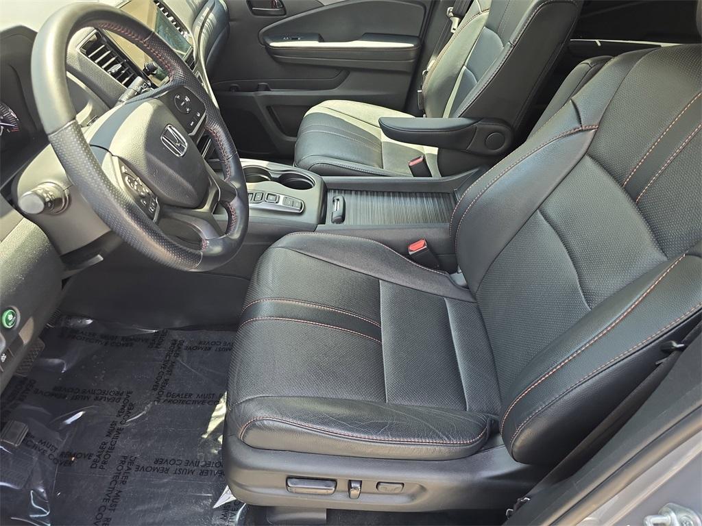 used 2022 Honda Passport car, priced at $32,786
