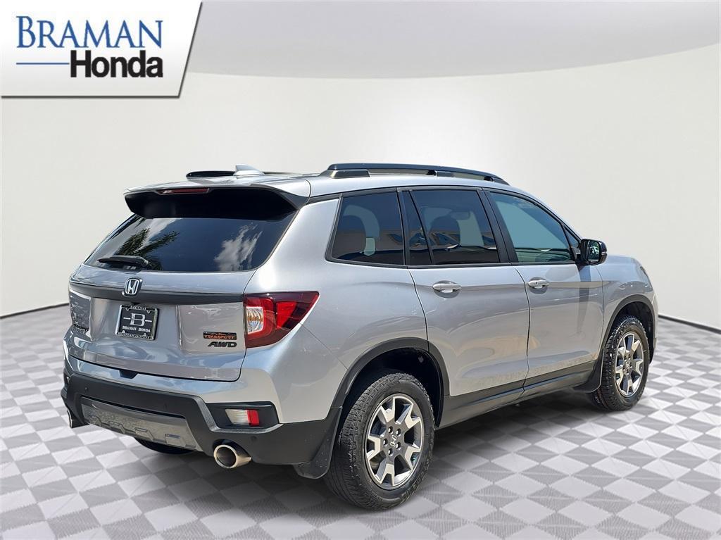 used 2022 Honda Passport car, priced at $32,786