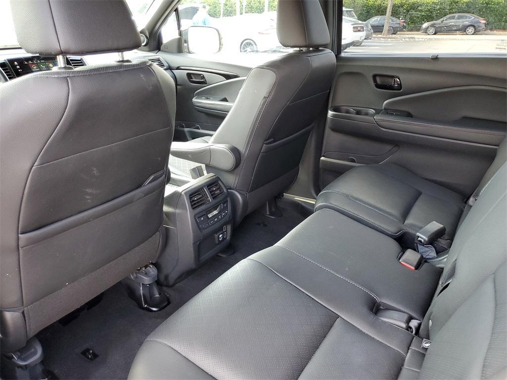 used 2022 Honda Passport car, priced at $35,876