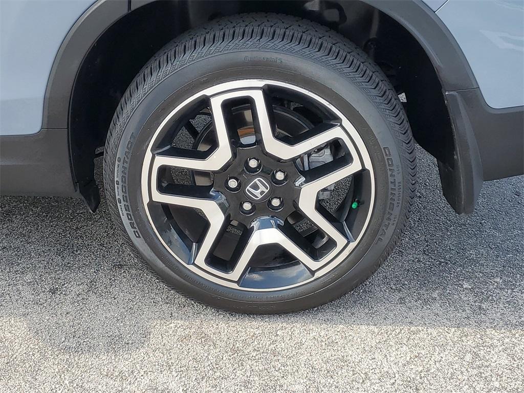 used 2022 Honda Passport car, priced at $35,876