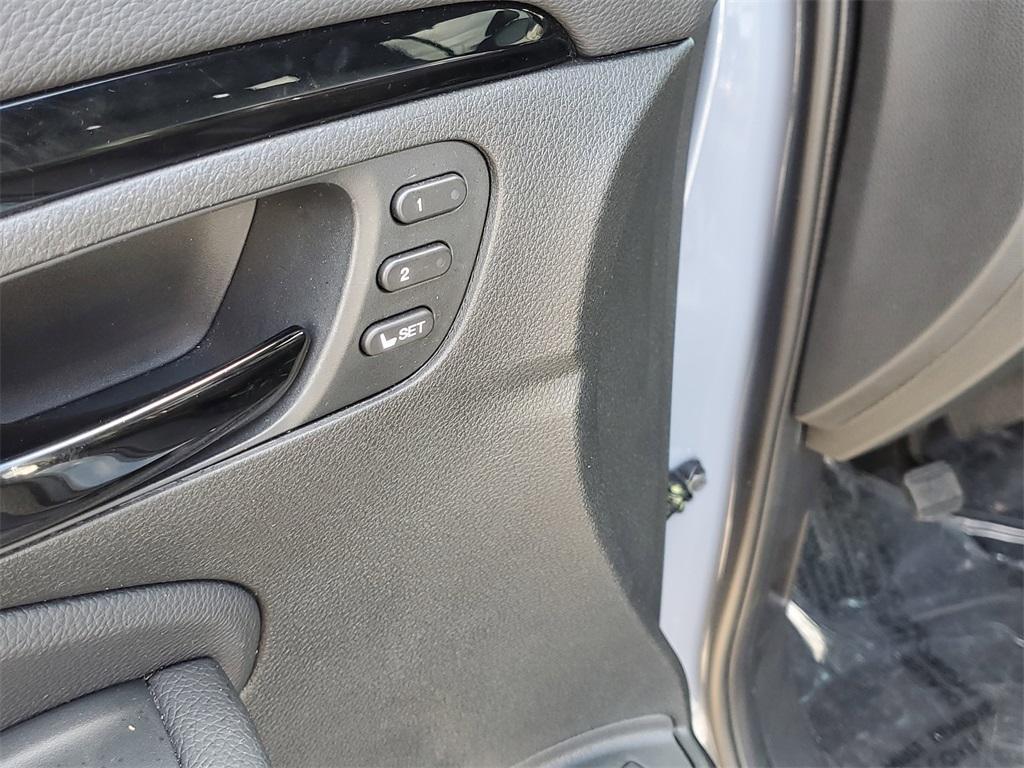 used 2022 Honda Passport car, priced at $35,876