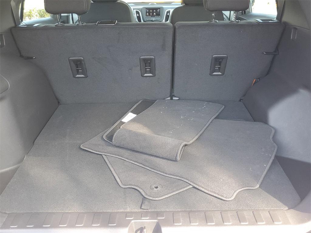 used 2024 Chevrolet Equinox car, priced at $22,995
