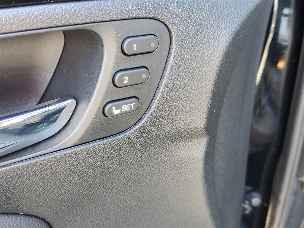 used 2021 Honda Passport car, priced at $31,379