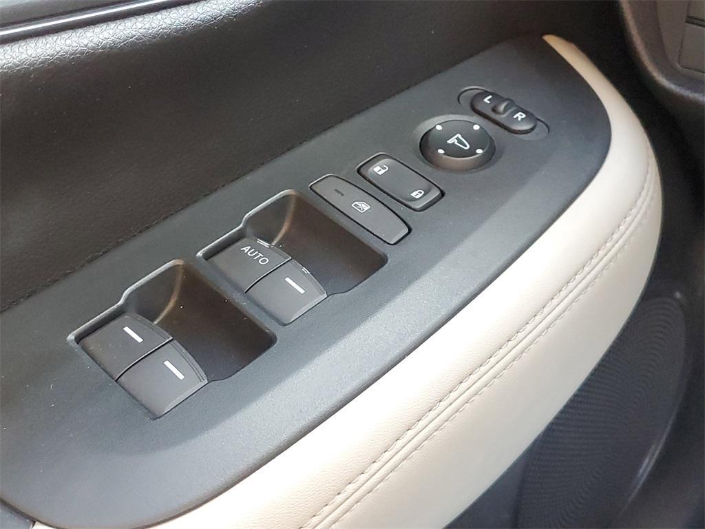 used 2023 Honda HR-V car, priced at $24,995