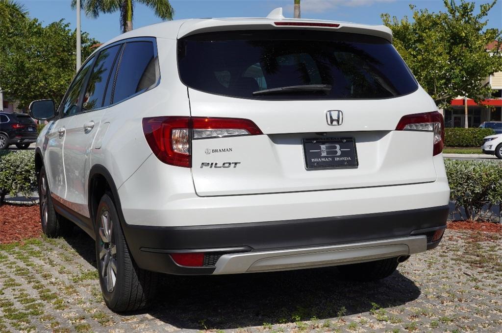 used 2021 Honda Pilot car, priced at $28,976