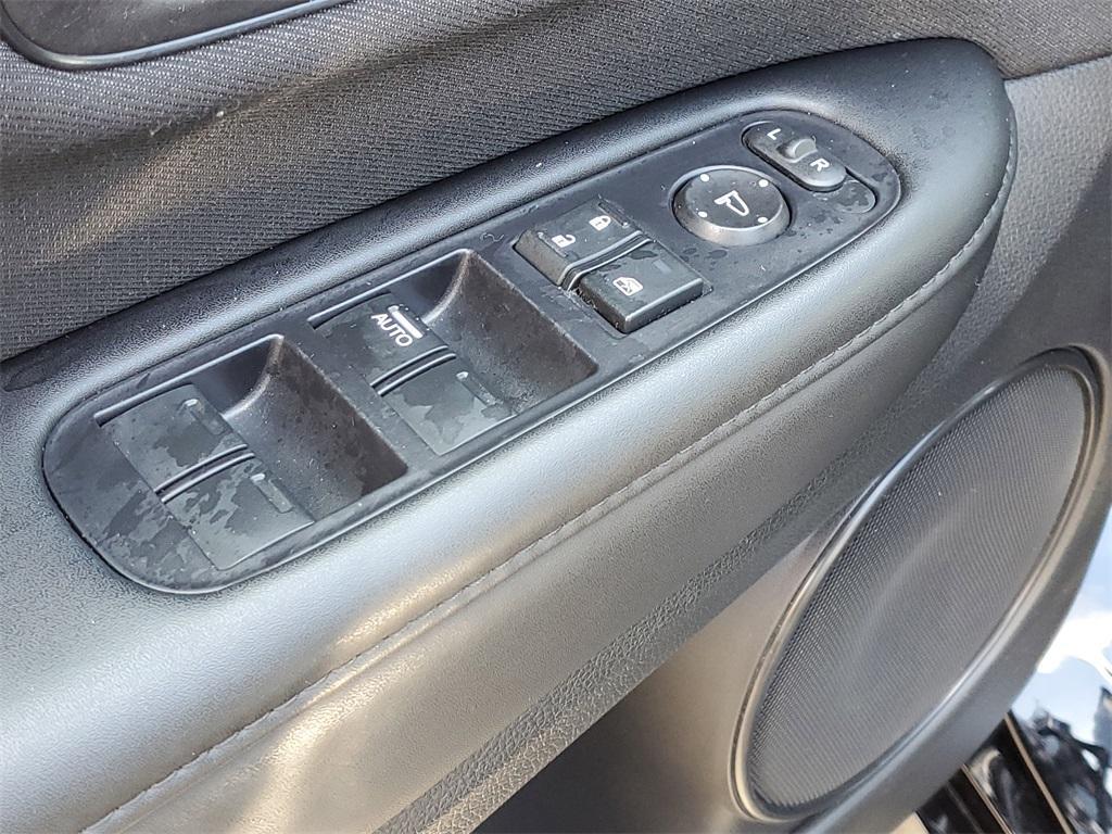 used 2022 Honda HR-V car, priced at $23,451