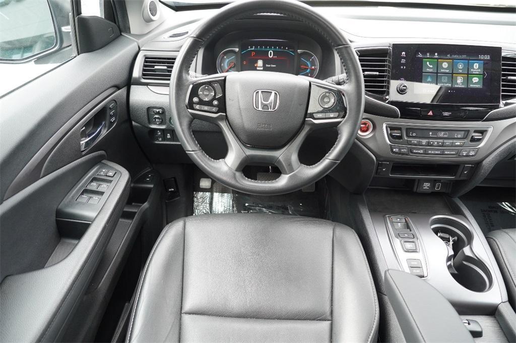 used 2022 Honda Pilot car, priced at $28,976