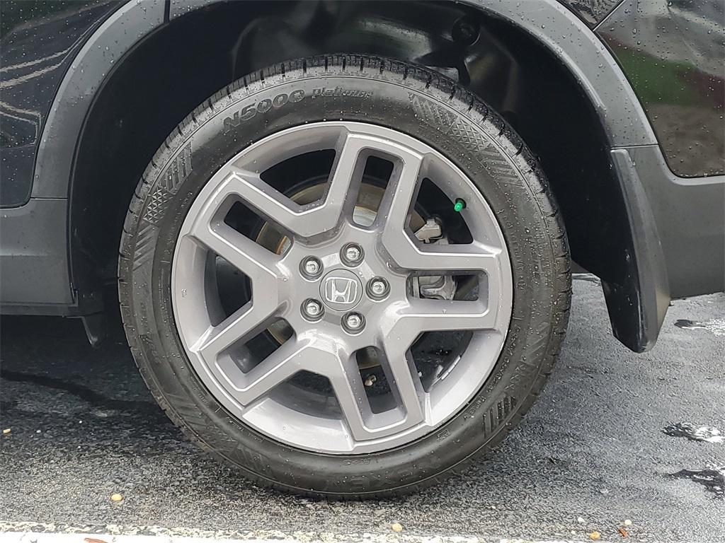 used 2022 Honda Passport car, priced at $28,634