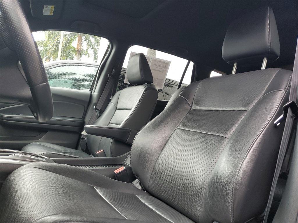 used 2022 Honda Passport car, priced at $28,634