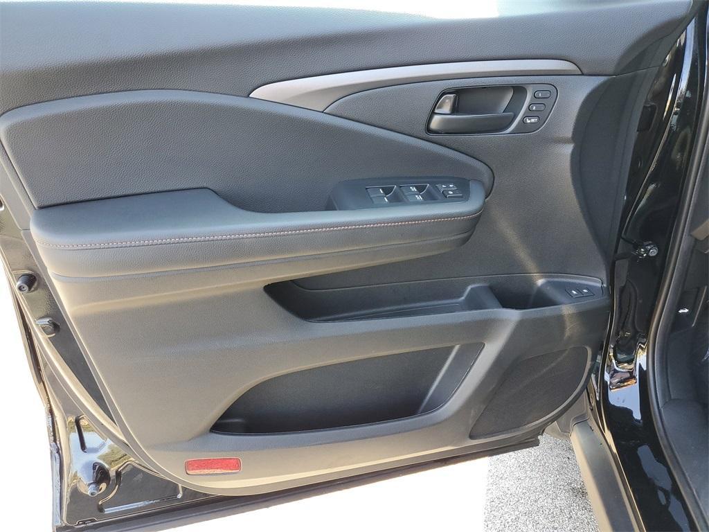 used 2023 Honda Passport car, priced at $36,769
