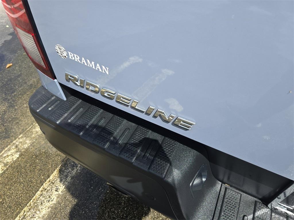 used 2022 Honda Ridgeline car, priced at $33,951