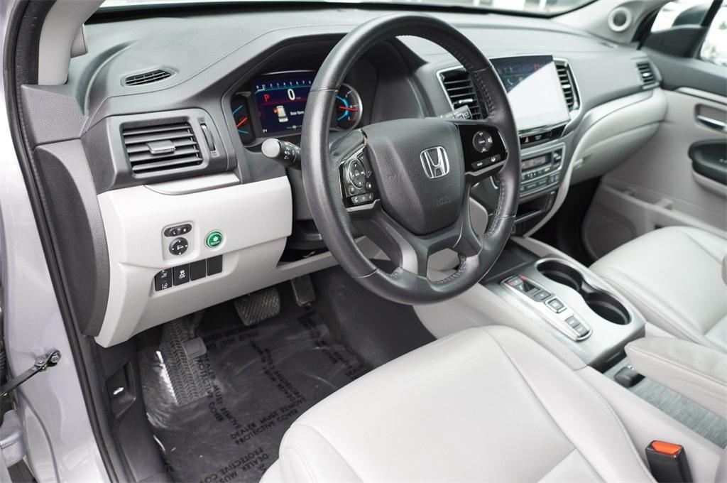 used 2022 Honda Pilot car, priced at $29,981