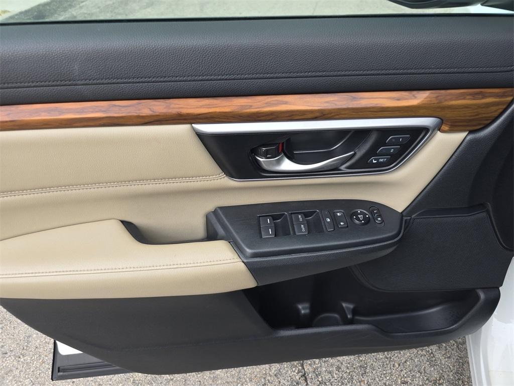 used 2019 Honda CR-V car, priced at $22,679