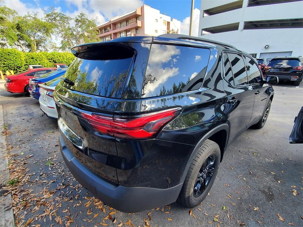 used 2022 Chevrolet Traverse car, priced at $24,722