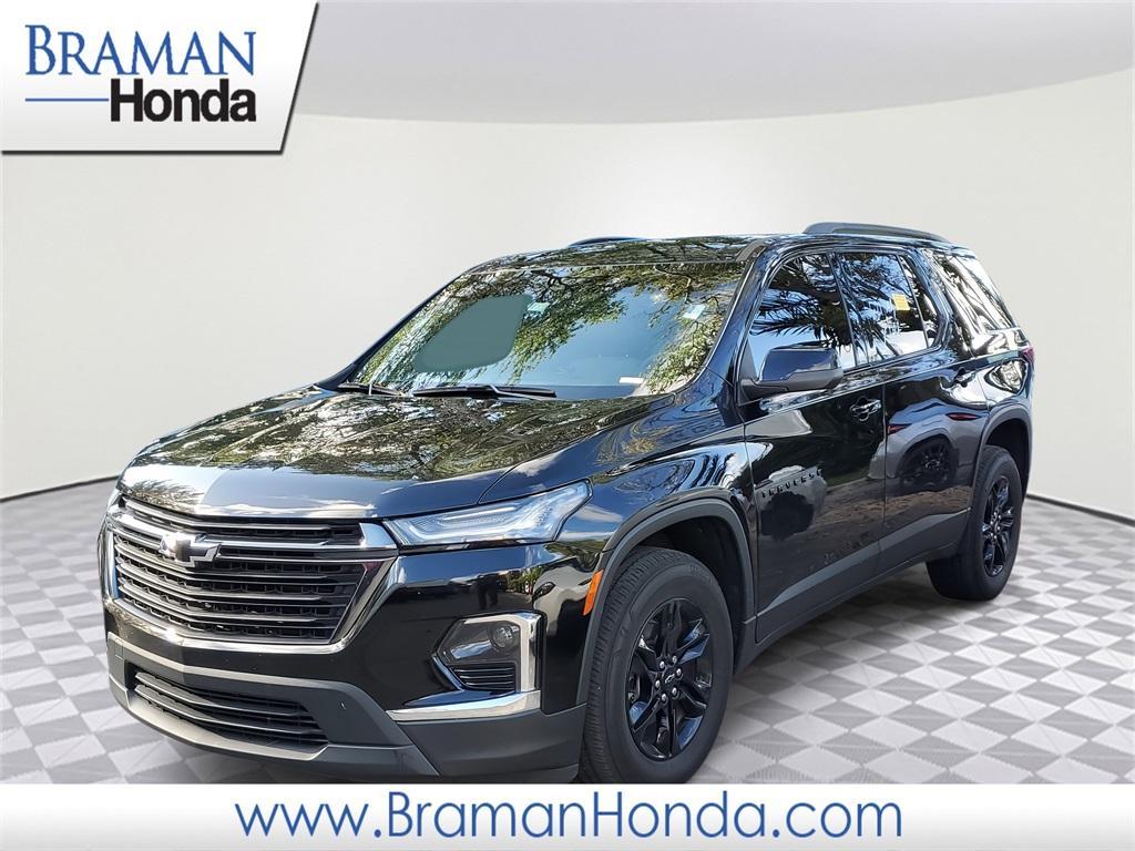 used 2022 Chevrolet Traverse car, priced at $24,722