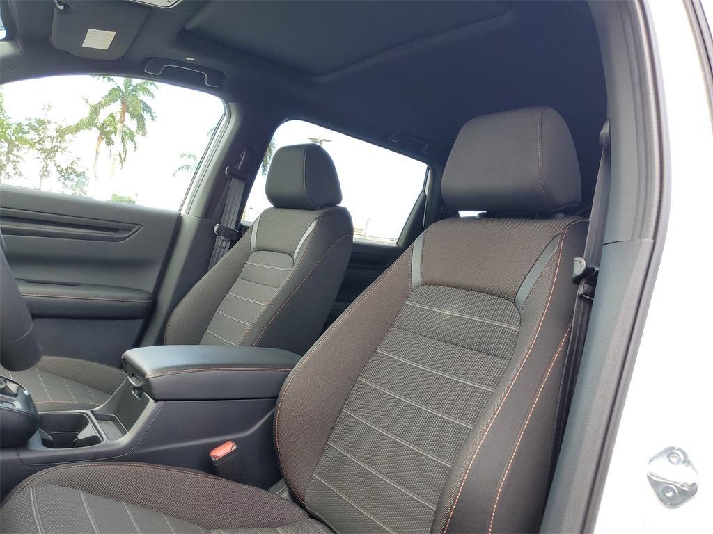used 2025 Honda CR-V Hybrid car, priced at $36,800