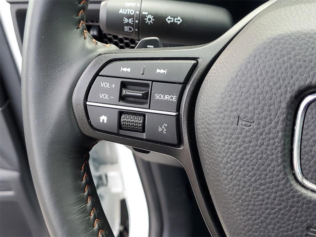 used 2025 Honda CR-V Hybrid car, priced at $36,800