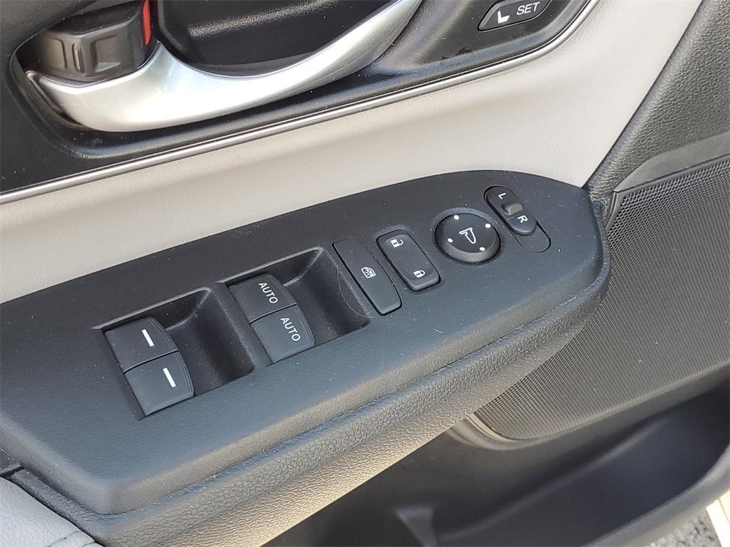 used 2022 Honda CR-V car, priced at $26,681